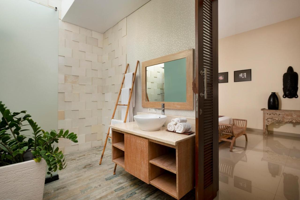 Villa Apanya Sanur Bagian luar foto